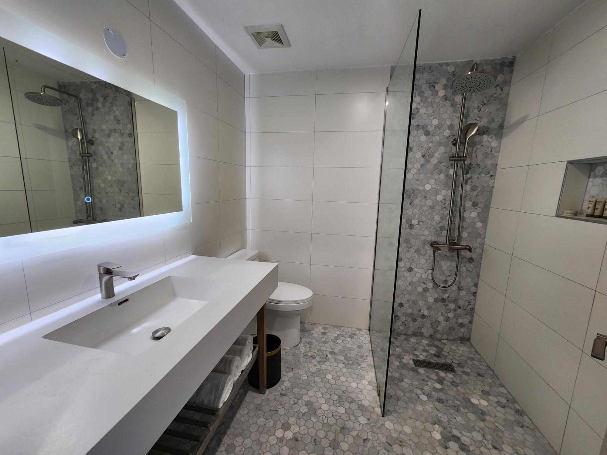 מונטגו ביי Hotel 39 Jamaica מראה חיצוני תמונה